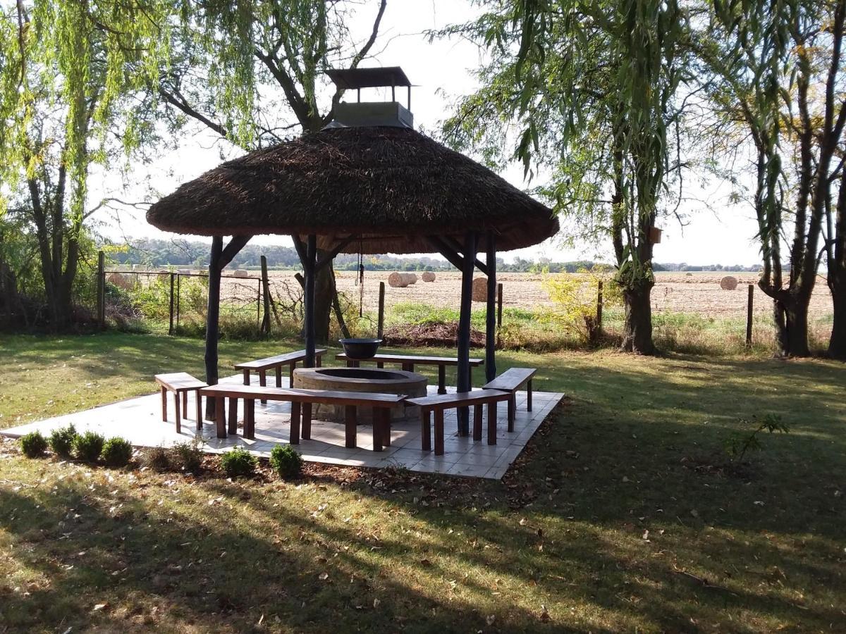 Herberg Tisza Tiszabábolna Dış mekan fotoğraf